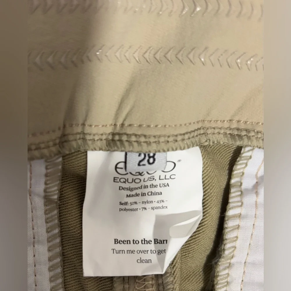 EQUO NWOT Performance Fit Breech With Actuve Grip. Size 28 - Picture 6 of 6